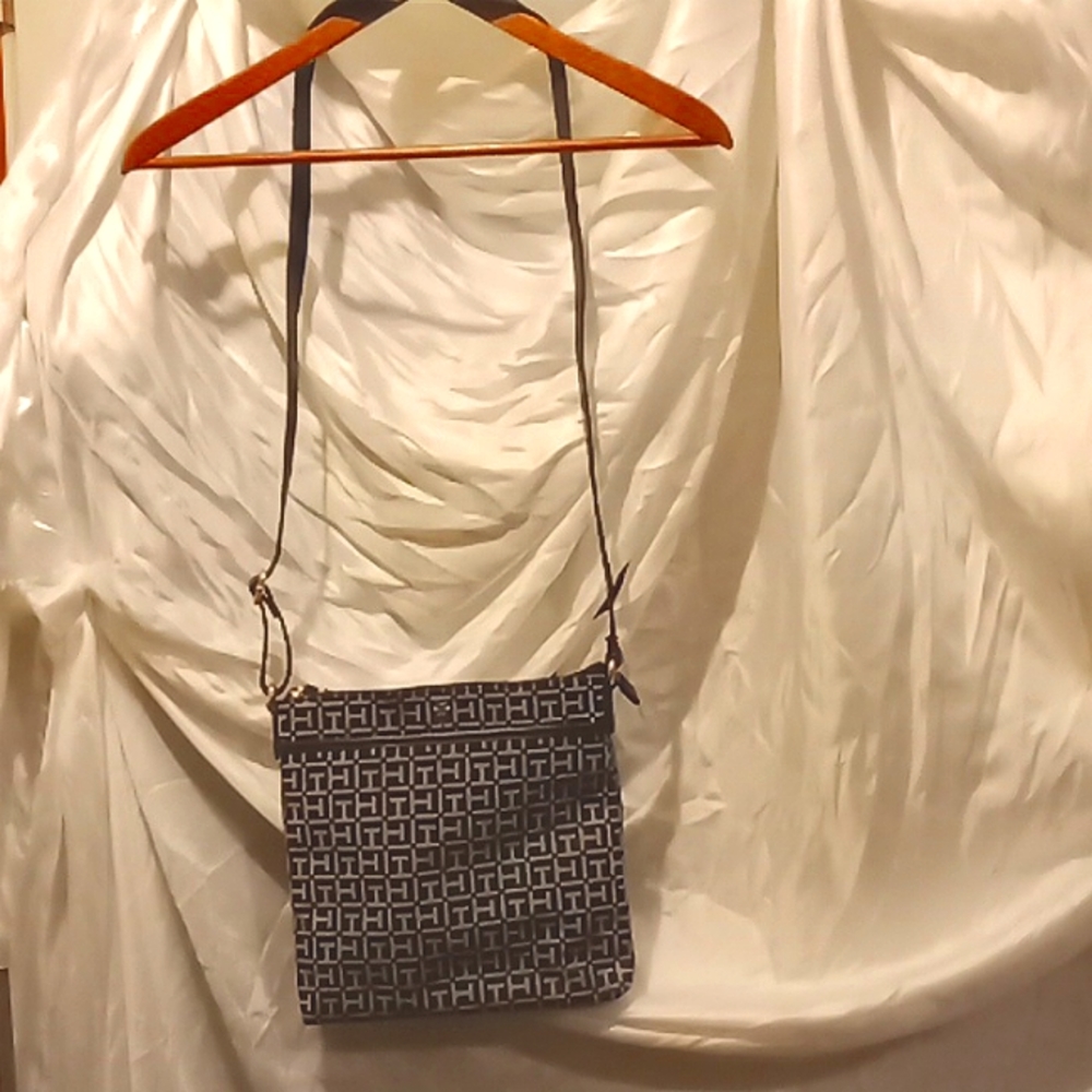 Tommy Hilfiger Purse